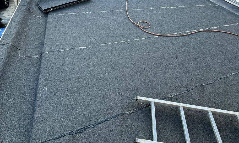 Bitumen Dak Heerenveen